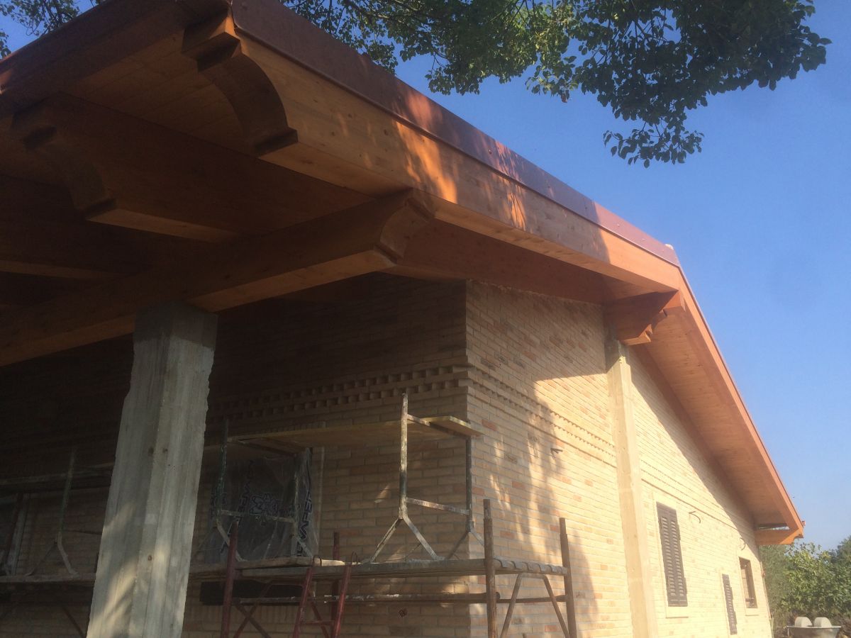 Chioschi e Gazebi in legno Spazio Legno Lamellare Tetto grandi campate