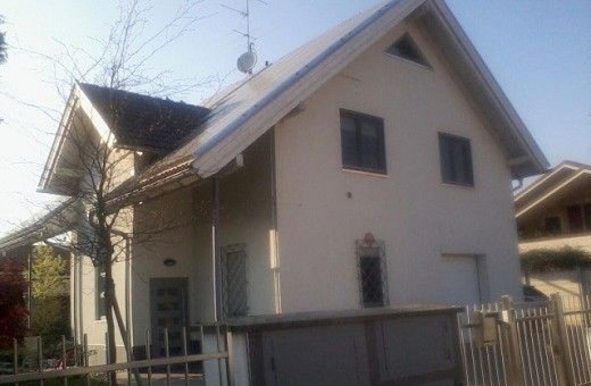 Case in legno BCL Bergamasca Costruzioni Legno BCLegno Villa Telaio Monza