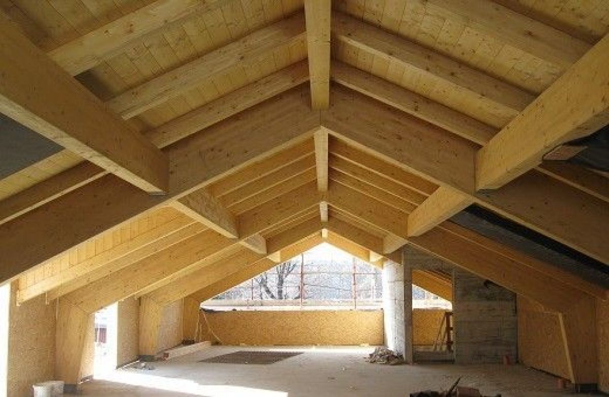 Ampliamenti in legno BCL Bergamasca Costruzioni Legno Tetto legno lamellare  Edificio Residenziale
