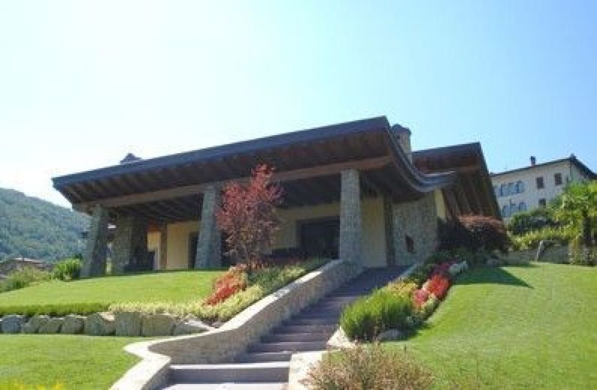 Case in legno BCL Bergamasca Costruzioni Legno BCLegno Casa Telaio Garda 