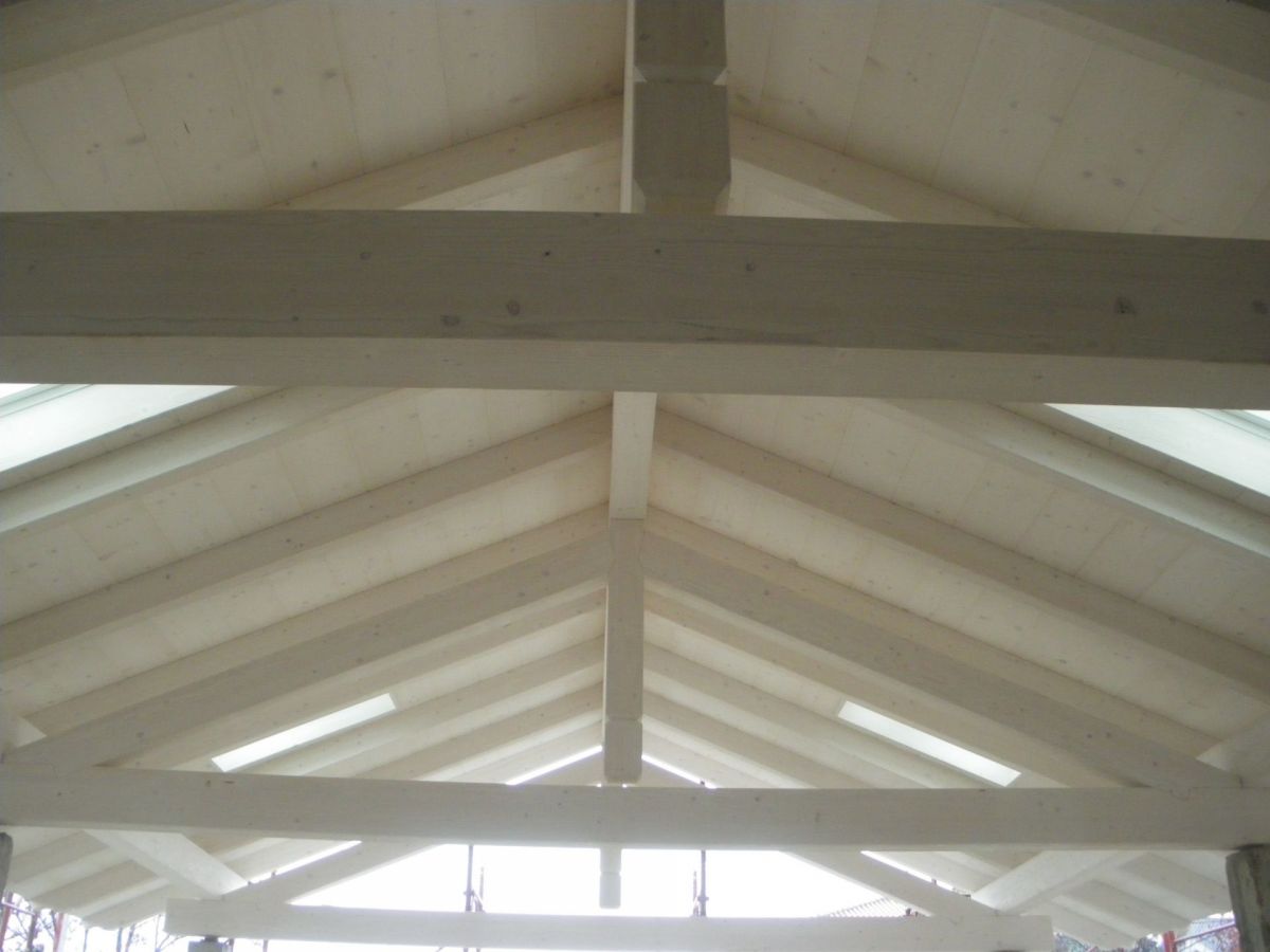 Ampliamenti in legno BCL Bergamasca Costruzioni Legno Tetto Sbiancato legno lamellare 