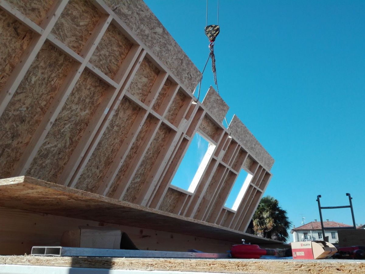 Case in legno BCL Bergamasca Costruzioni Legno BCLegno Casa Telaio Milano