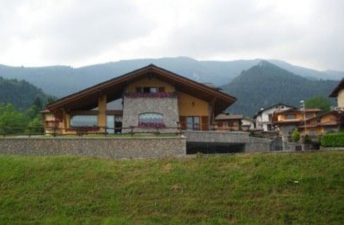 Case in legno BCL Bergamasca Costruzioni Legno BCLegno Villa Telaio Val Seriana