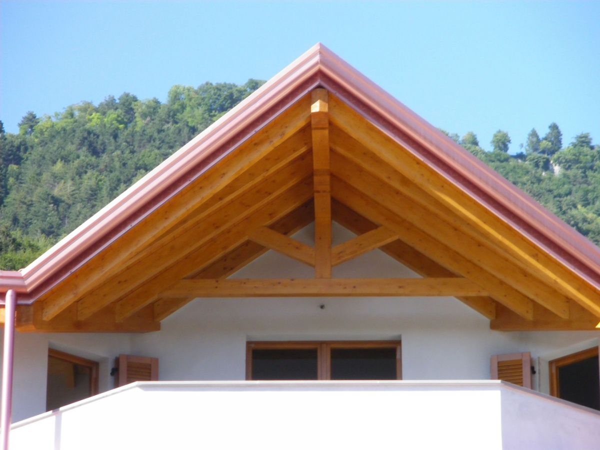 Case in legno BCL Bergamasca Costruzioni Legno Tetto Legno lamellare provincia di Bergamo
