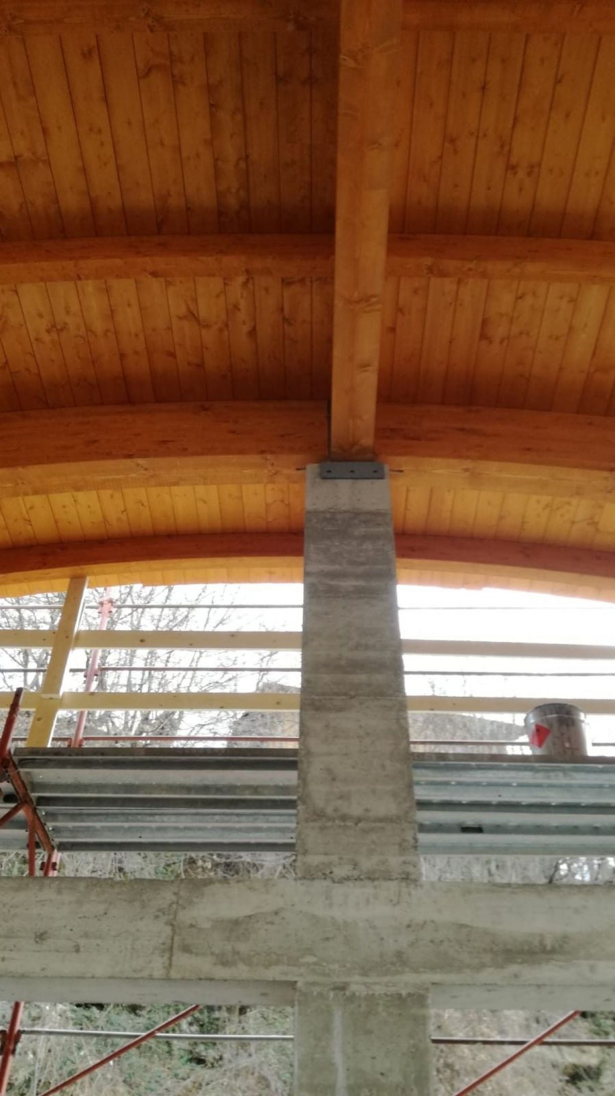 Tetti in Legno in legno BCL Bergamasca Costruzioni Legno Tetto in Legno Lamellare CURVO  - Provincia di Bergamo