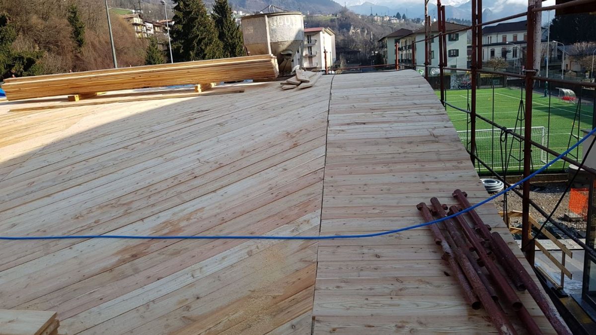 Tetti in Legno in legno BCL Bergamasca Costruzioni Legno Tetto in Legno Lamellare CURVO  - Provincia di Bergamo