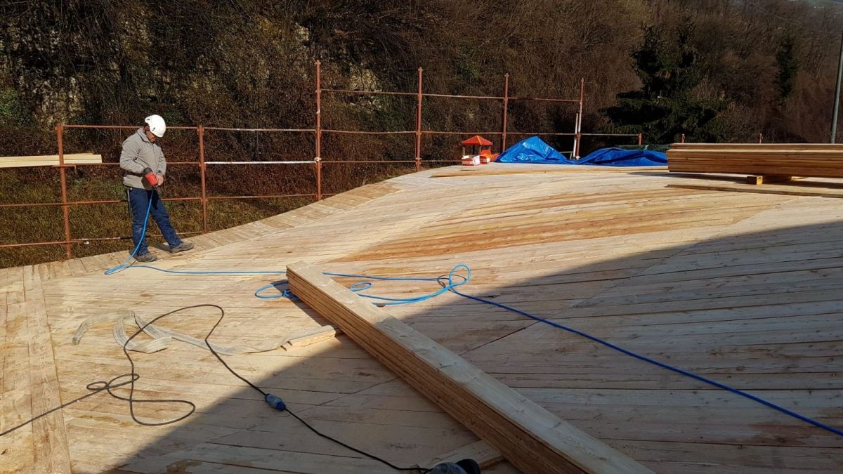 Tetti in Legno in legno BCL Bergamasca Costruzioni Legno Tetto in Legno Lamellare CURVO  - Provincia di Bergamo