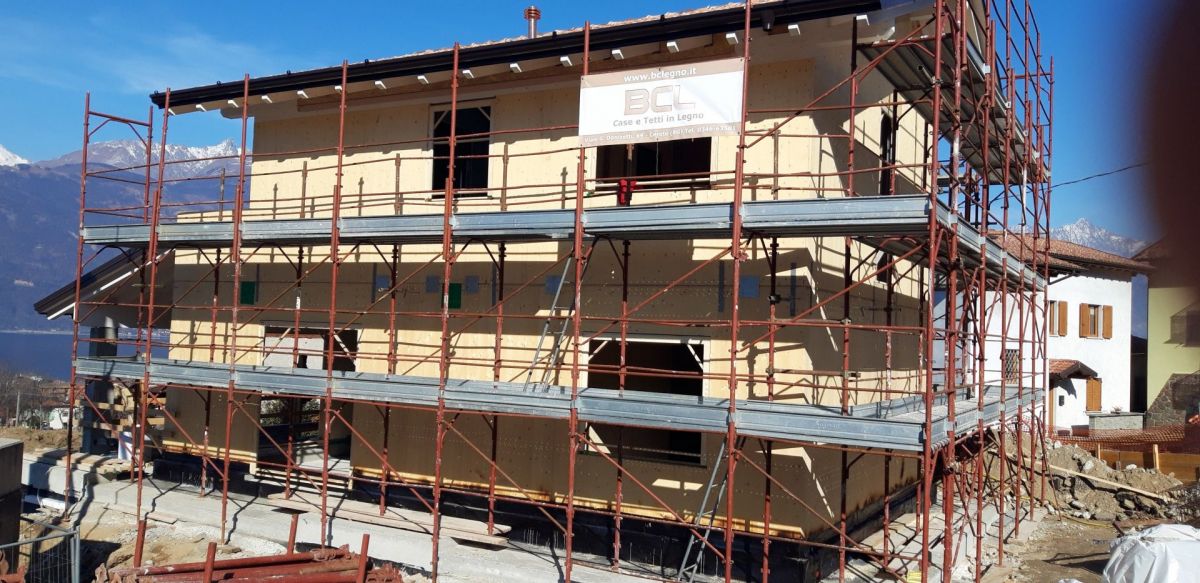 Case in legno BCL Bergamasca Costruzioni Legno BCLegno Villa XLAM Colico LC
