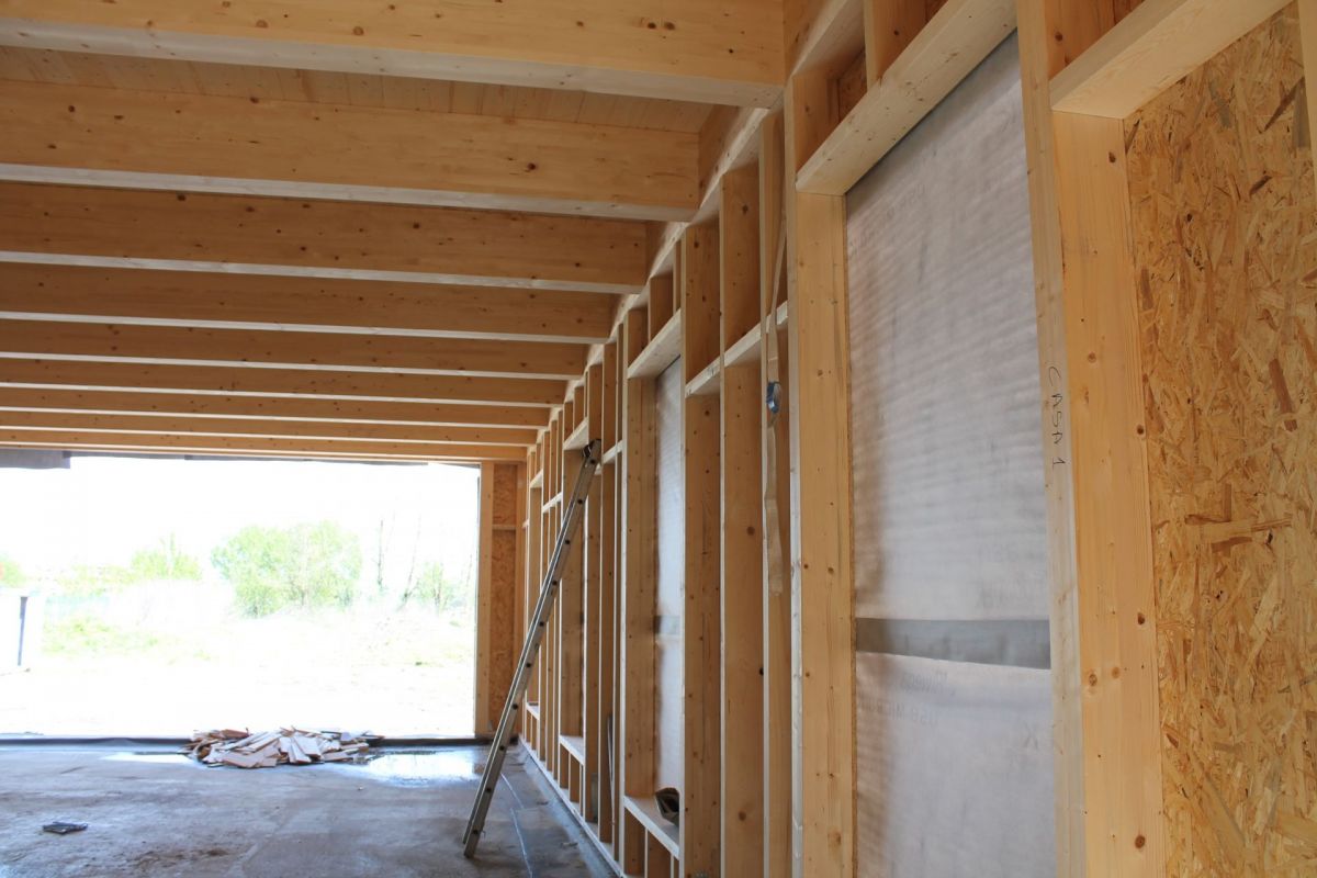 Case in legno BCL Bergamasca Costruzioni Legno BCLegno Telaio Montessori Milano