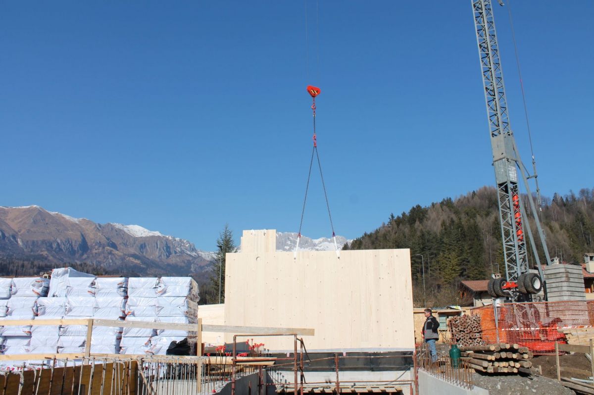 Case in legno BCL Bergamasca Costruzioni Legno BCLegno Villa Xlam Val Seriana