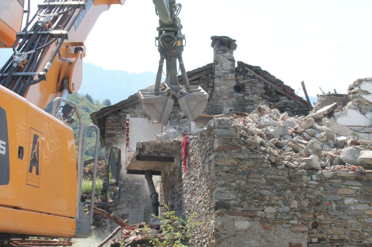 Case in legno BCL Bergamasca Costruzioni Legno BCLegno Xlam demolizione 