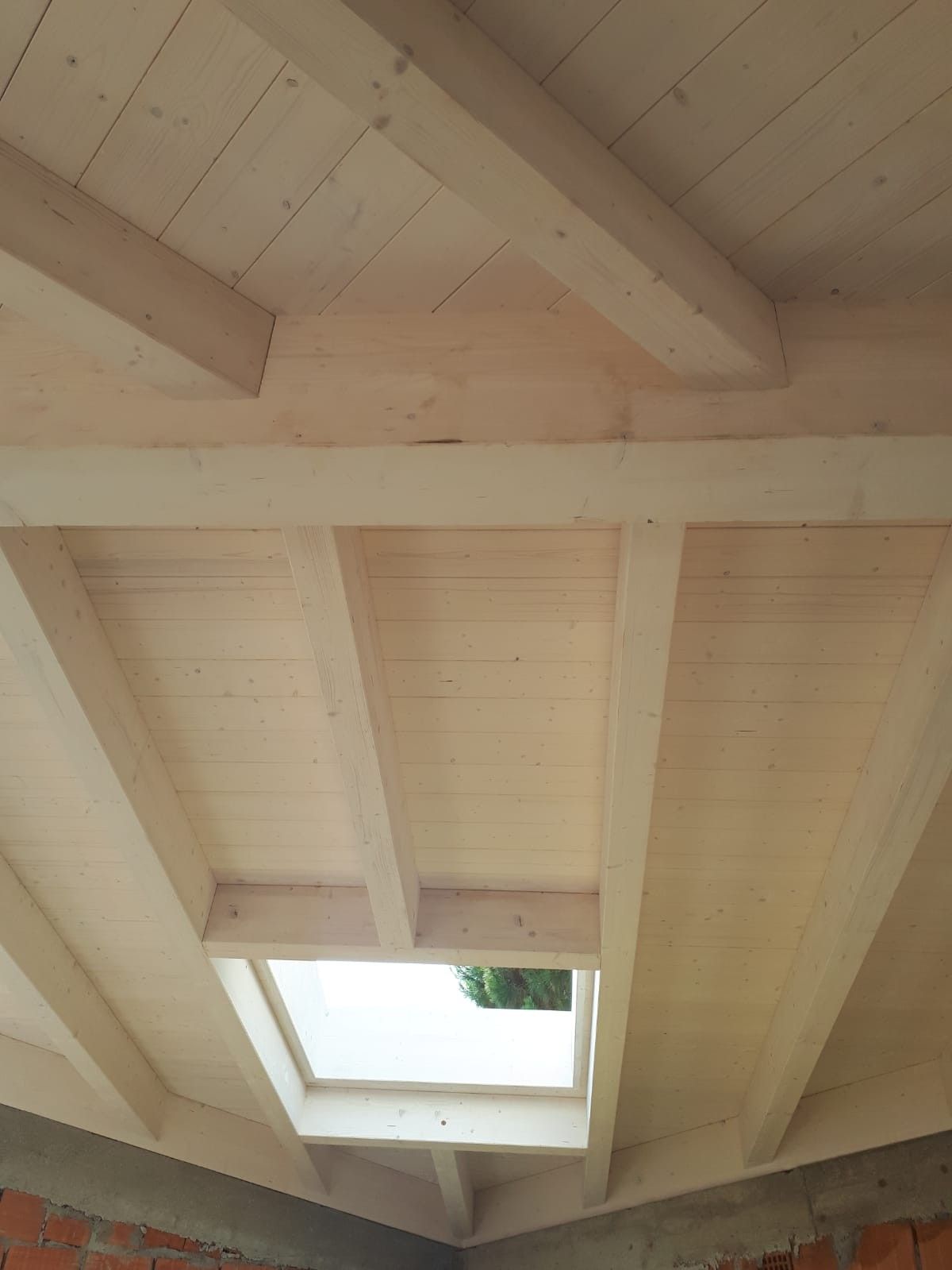 Sopraelevazioni in legno BCL Tetto in legno lamellare cert FSC e PEFC sbiancato con Ammon MI