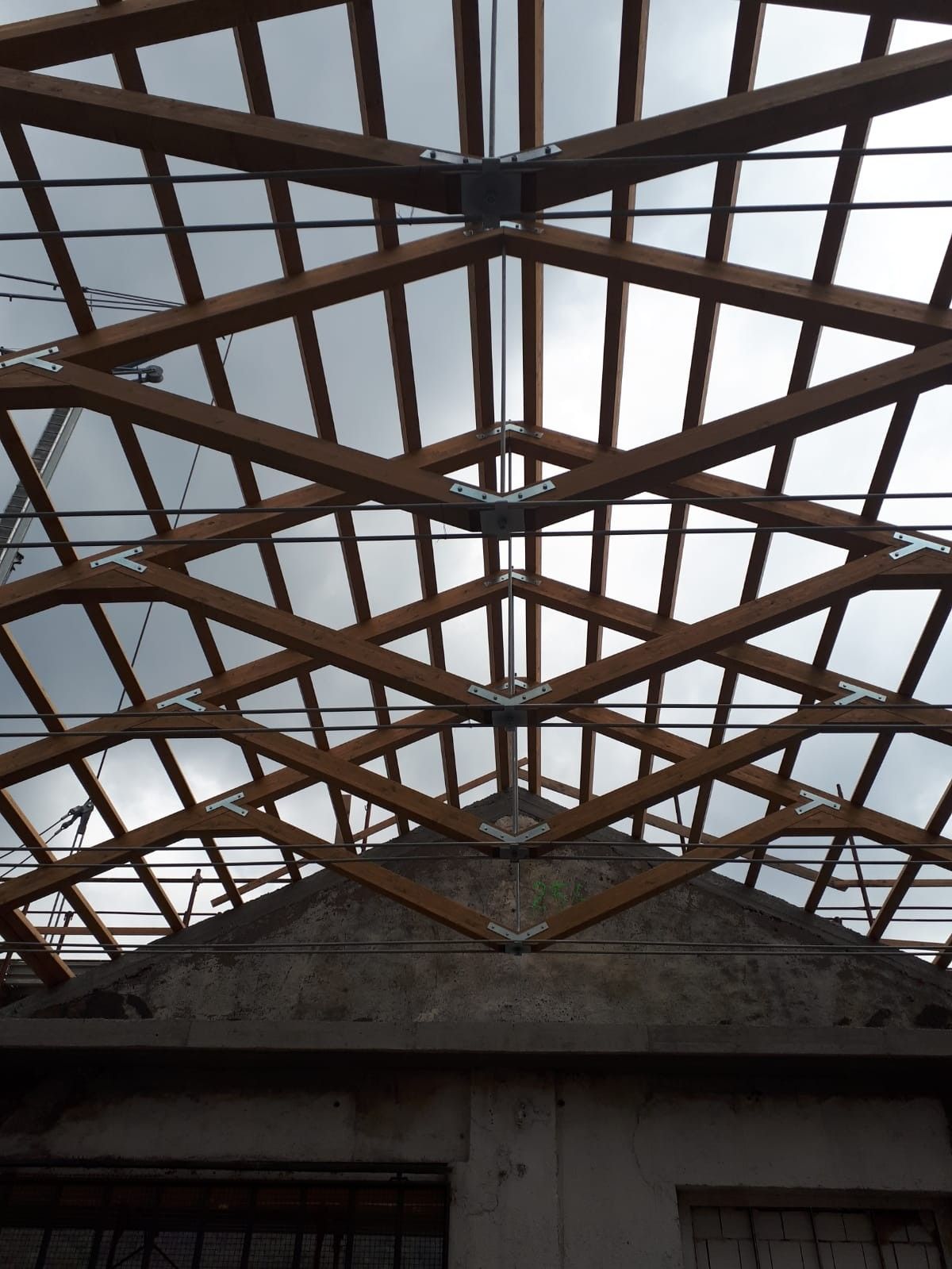 Sopraelevazioni in legno BCL Tetto il Legno Lamellare capannone Industriale MI