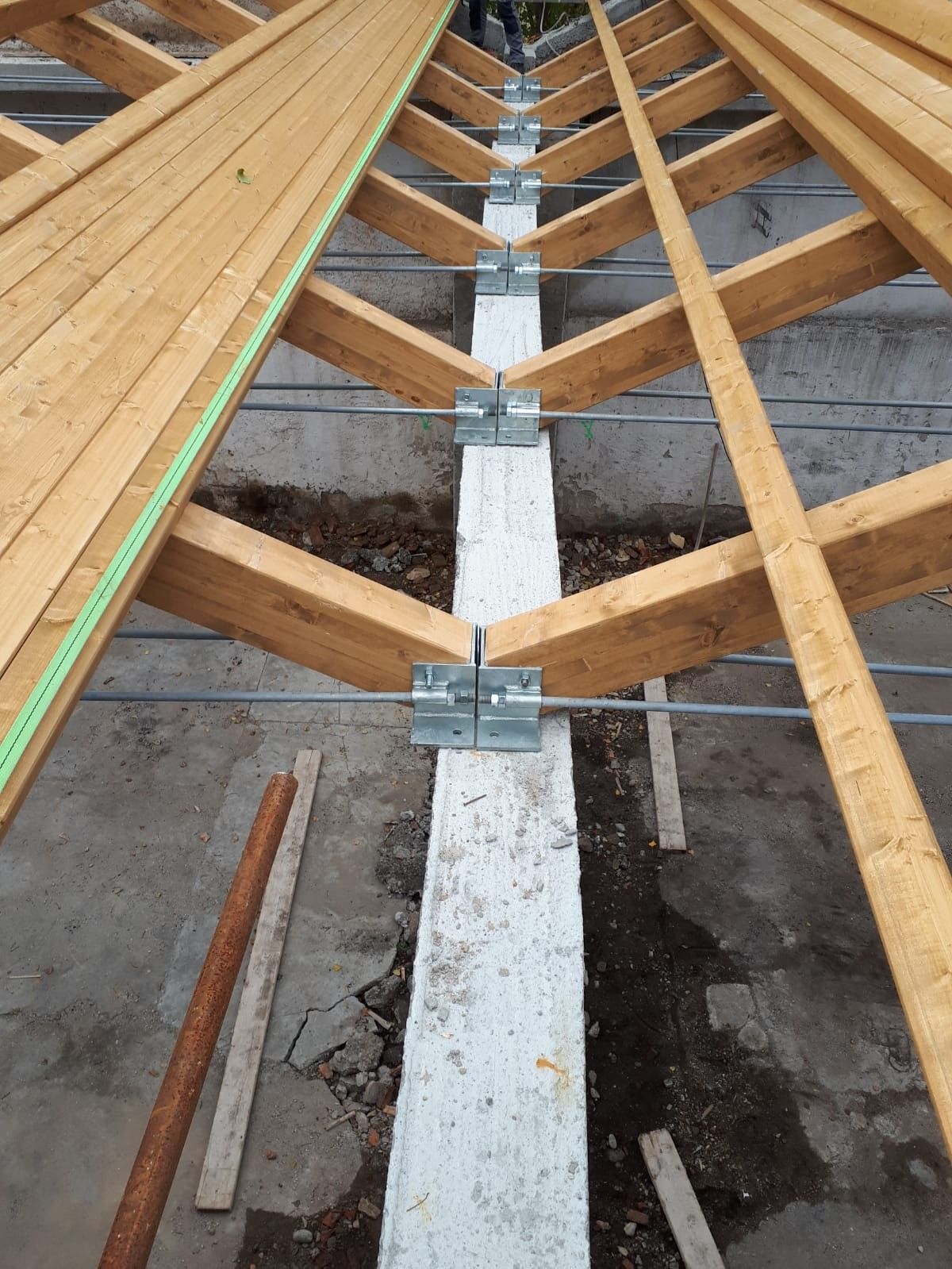 Sopraelevazioni in legno BCL Tetto il Legno Lamellare capannone Industriale MI