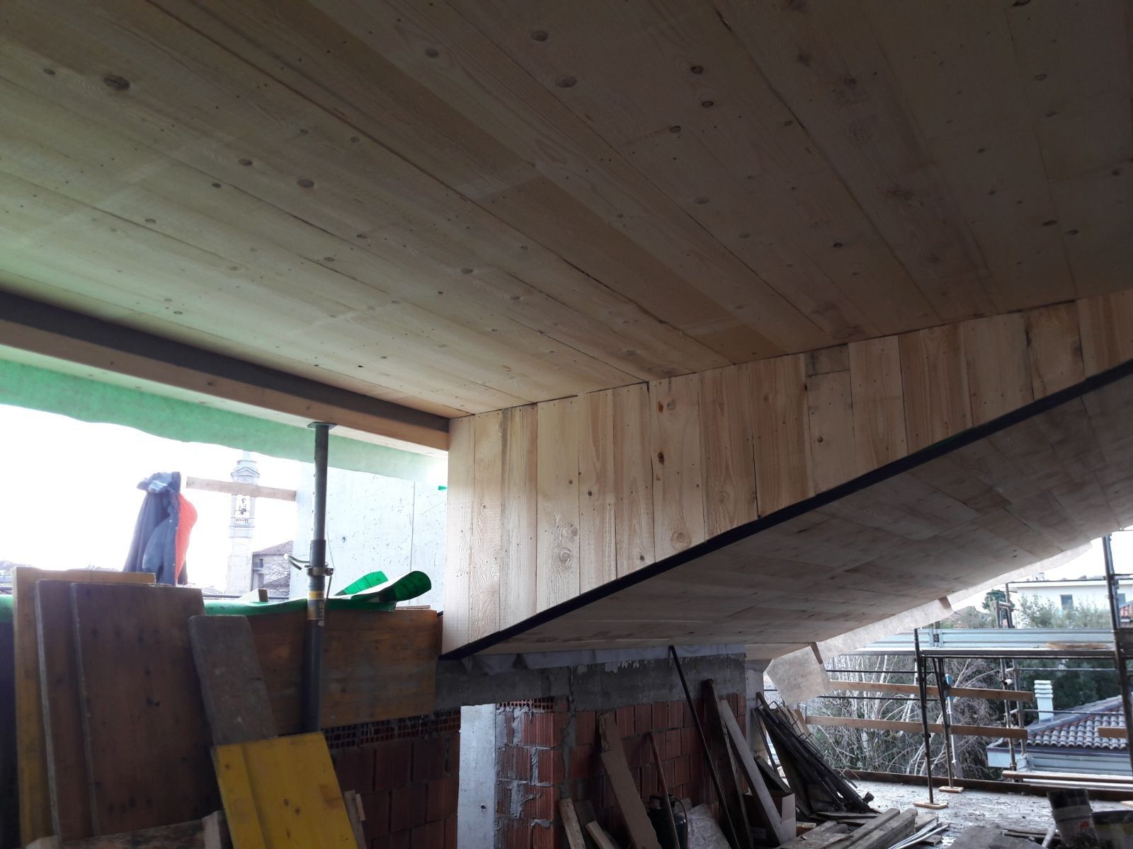 Sopraelevazioni in legno BCL Sopraelevazione a Telaio in Legno Lamellare cert FSC e PEFC  Bergamo