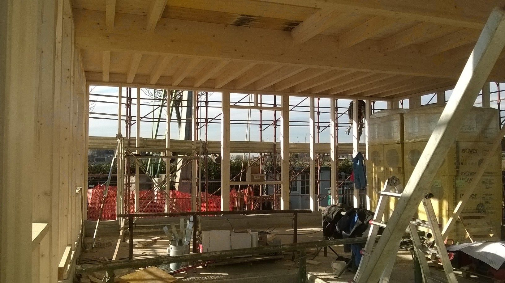 Sopraelevazioni in legno BCL Tetto in legno lamellare cert FSC e PEFC Lomazzo