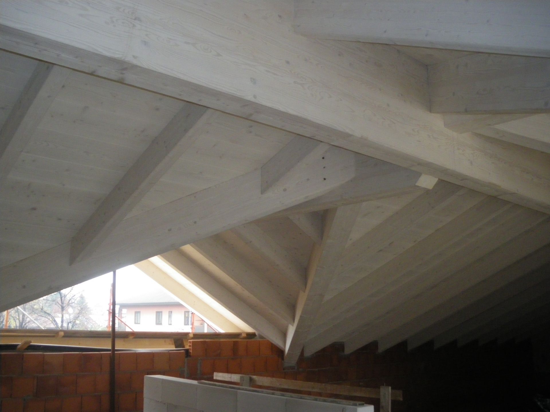 Chioschi e Gazebi in legno BCL Tetto Sbiancato in Legno Lamellare a Origgio