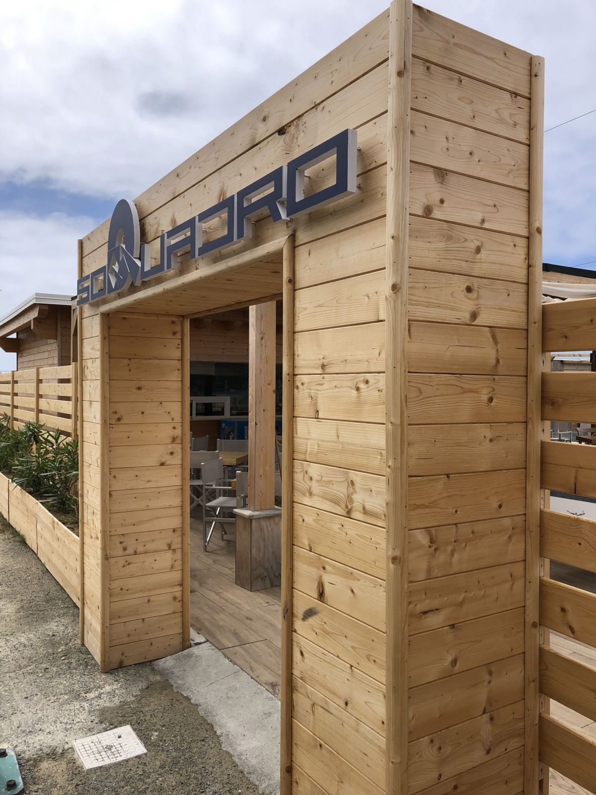 Chioschi e Gazebi in legno Arlia Strutture in Legno Lido Cetraro