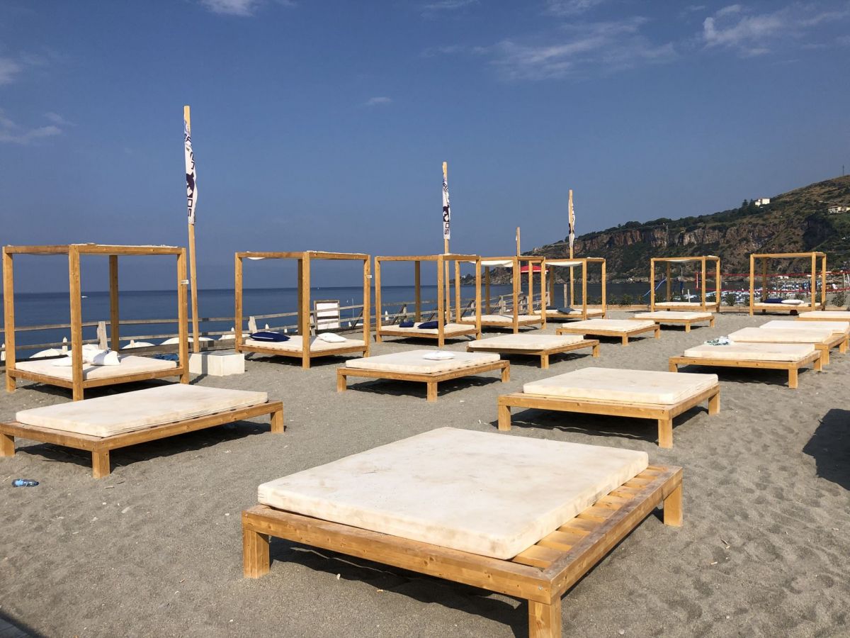 Chioschi e Gazebi in legno Arlia Strutture in Legno Lido Cetraro