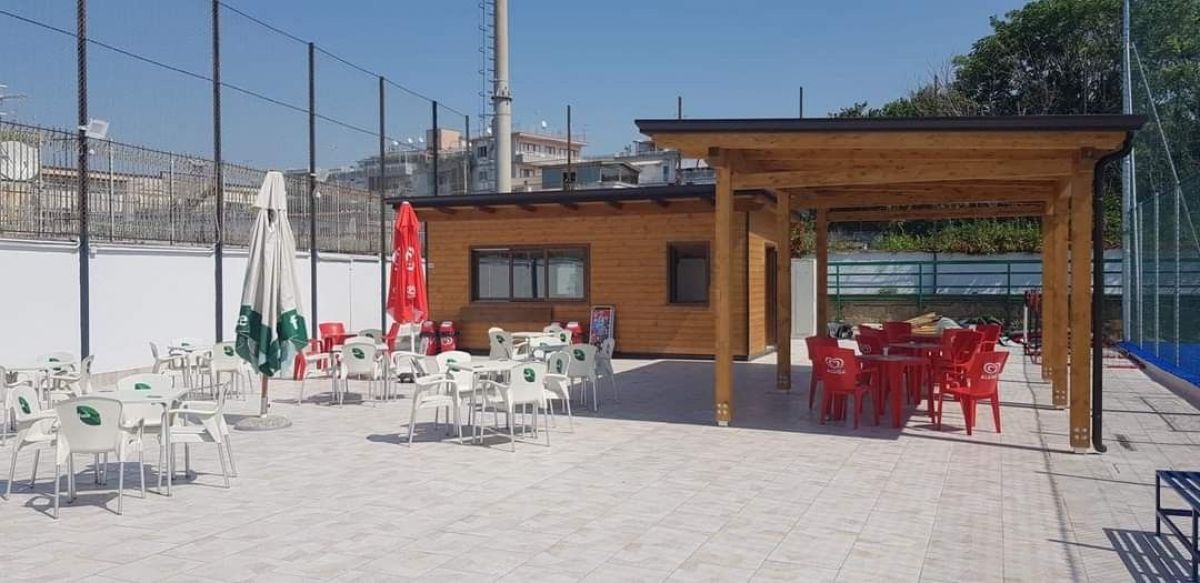 Chioschi e Gazebi in legno Wood planner Strutture per un centro sportivo