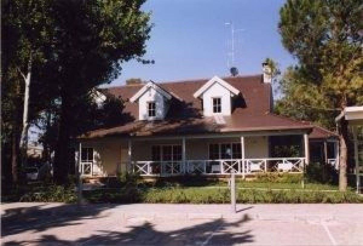 Strutture commerciali in legno RIKO-HISE srl - Arch. Daniele Bonzi Ristorante Faenza 