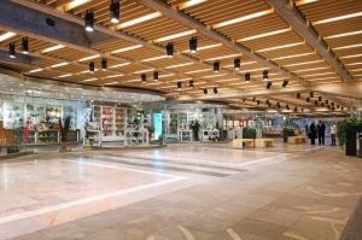 Strutture commerciali in legno RIKO-HISE srl - Arch. Daniele Bonzi Centro commerciale 