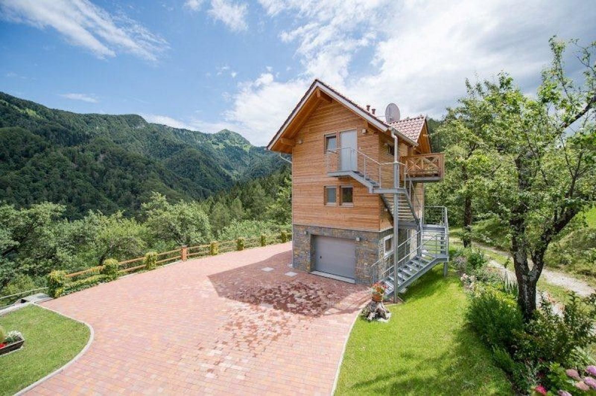 Case in legno RIKO-HISE srl - Arch. Daniele Bonzi Casa residenziale  di  montagna 