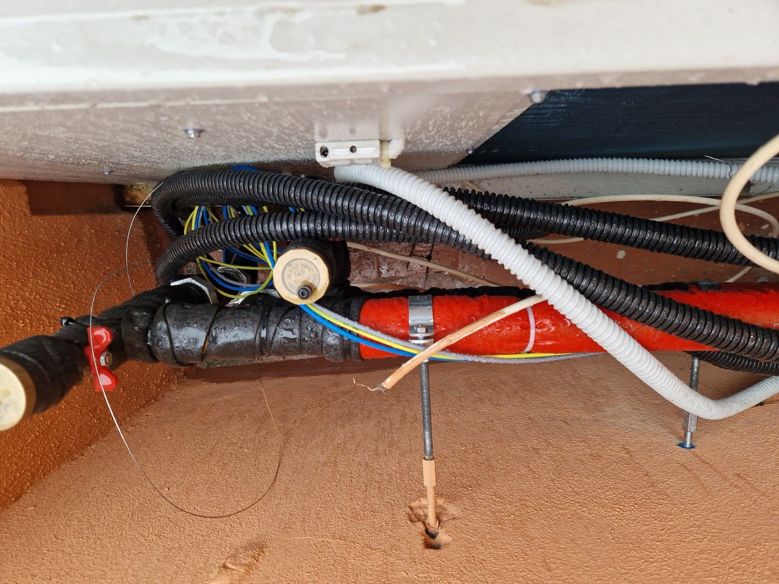 Impianto Radiante a Pavimento - Paliano FR realizzato da STUDIO TECNICO ING. D'ALESSIO,  a Grottaferrata