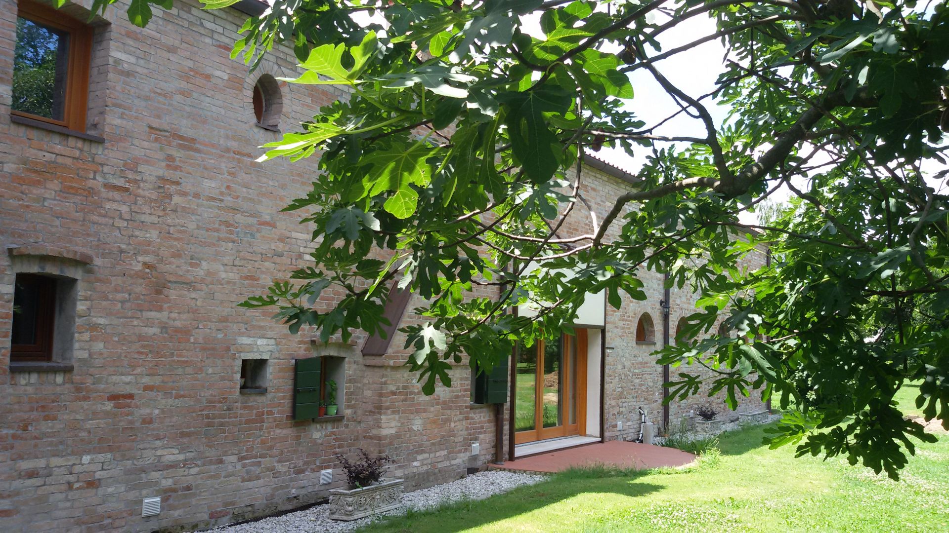 Ristrutturazione di ex fienile a Mira (VE) realizzato da Architetto Paolo Righetti, Assistenza tecnica a Negrar