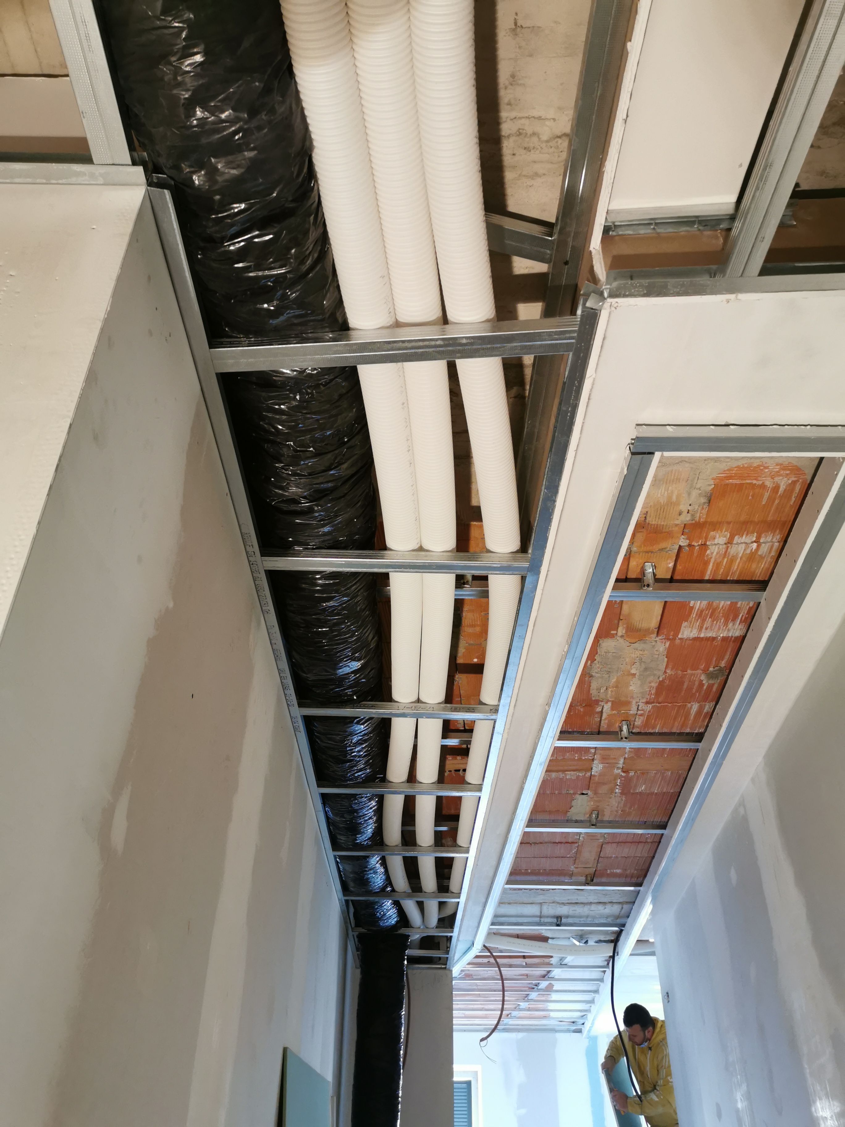 Progetto realizzato da Hydro Fire impianti di Quaglia Marco,  a Monza