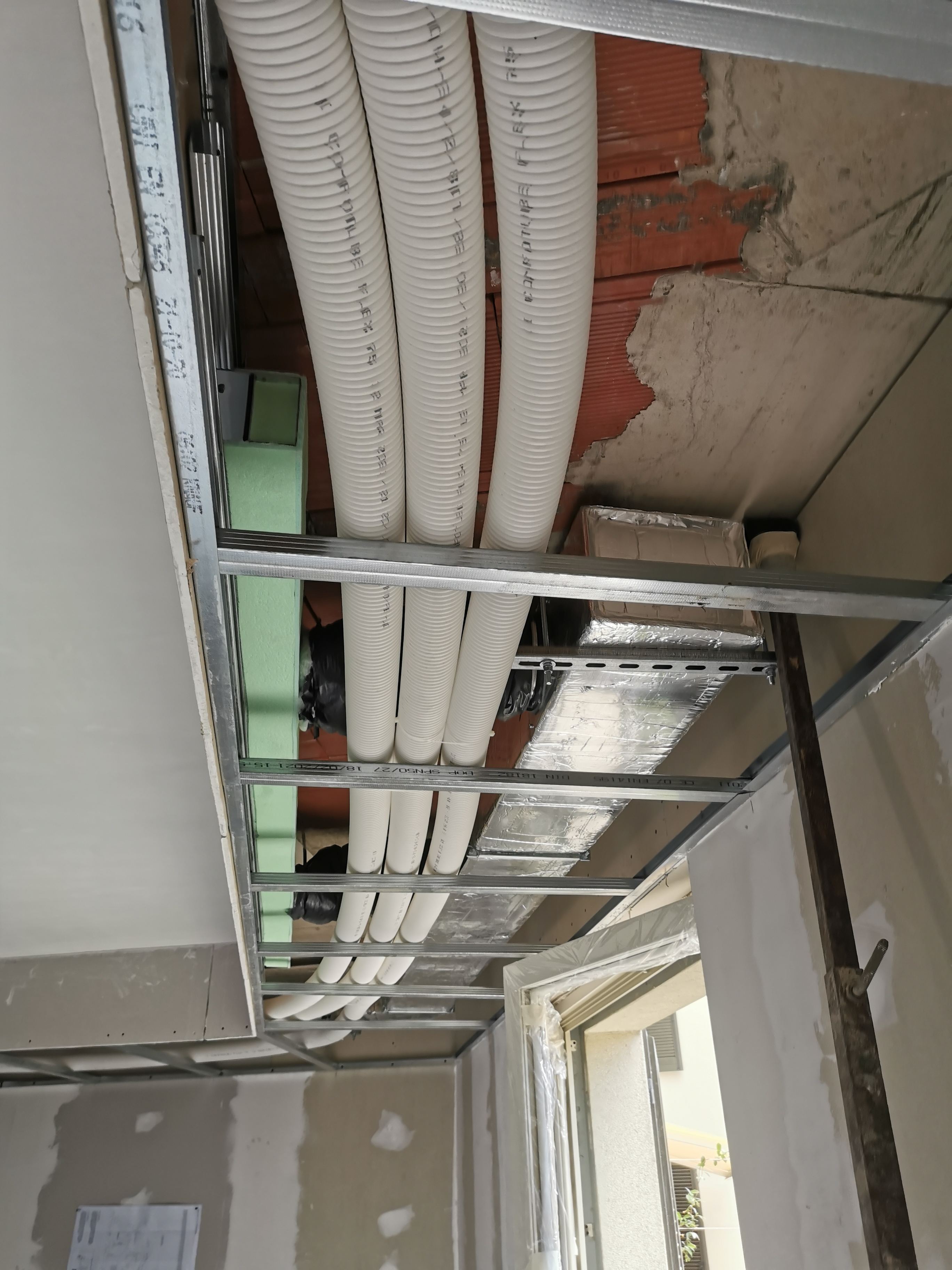 Progetto realizzato da Hydro Fire impianti di Quaglia Marco,  a Monza