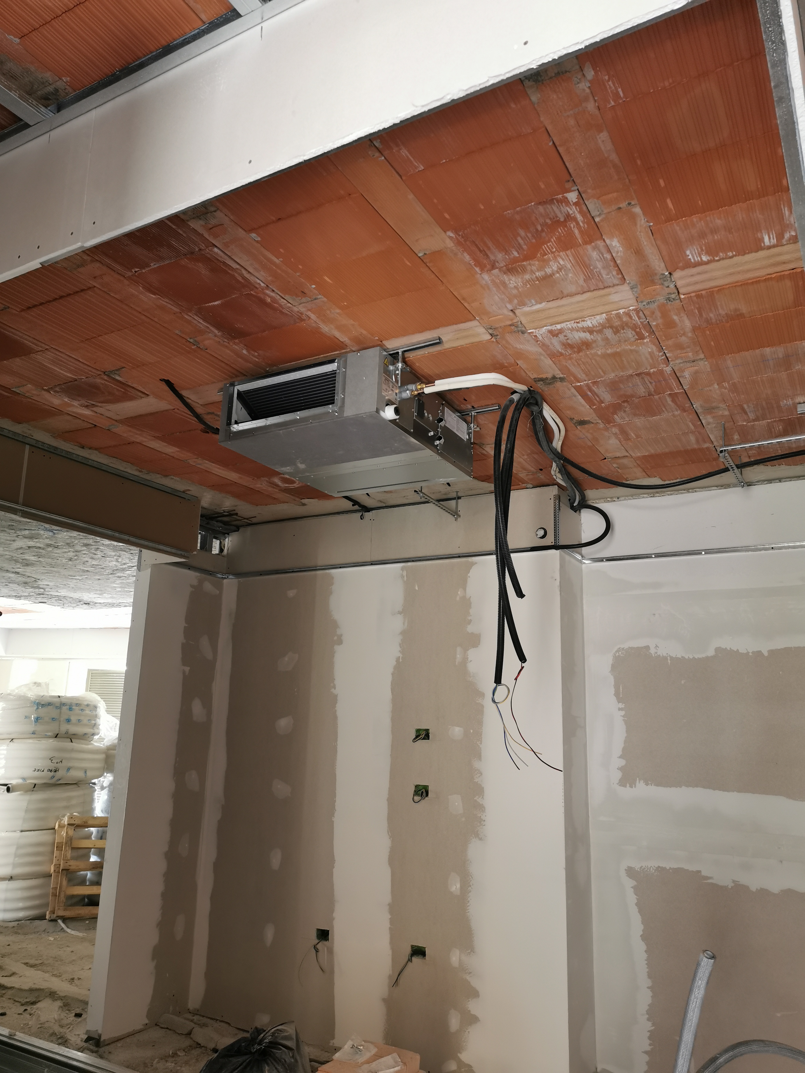 Progetto realizzato da Hydro Fire impianti di Quaglia Marco, a Monza